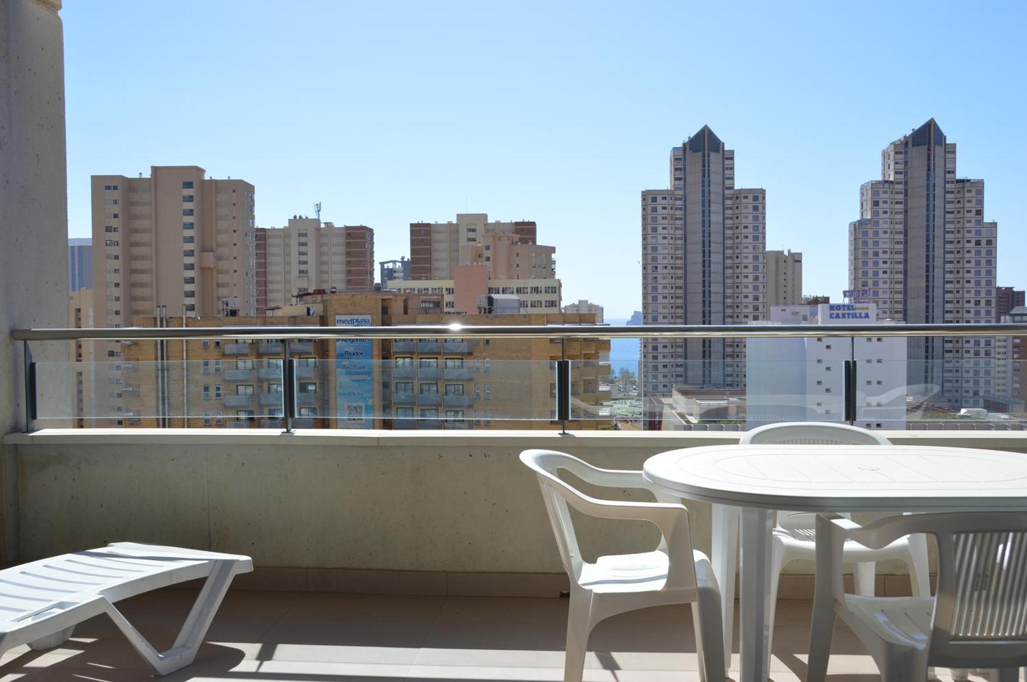 D'Oboe Marlovi Apt With Pool Бенидорм Екстериор снимка