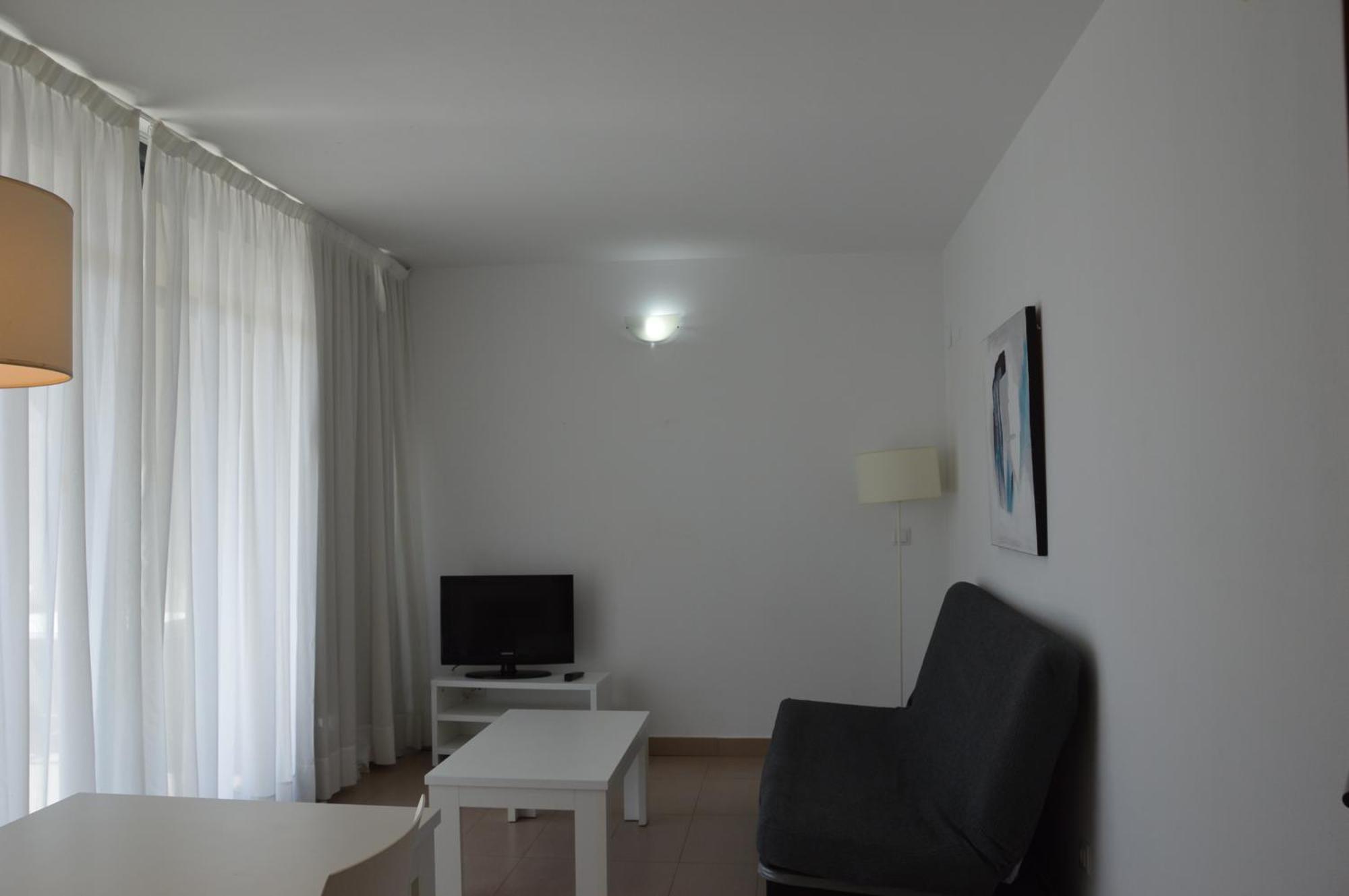 D'Oboe Marlovi Apt With Pool Бенидорм Екстериор снимка