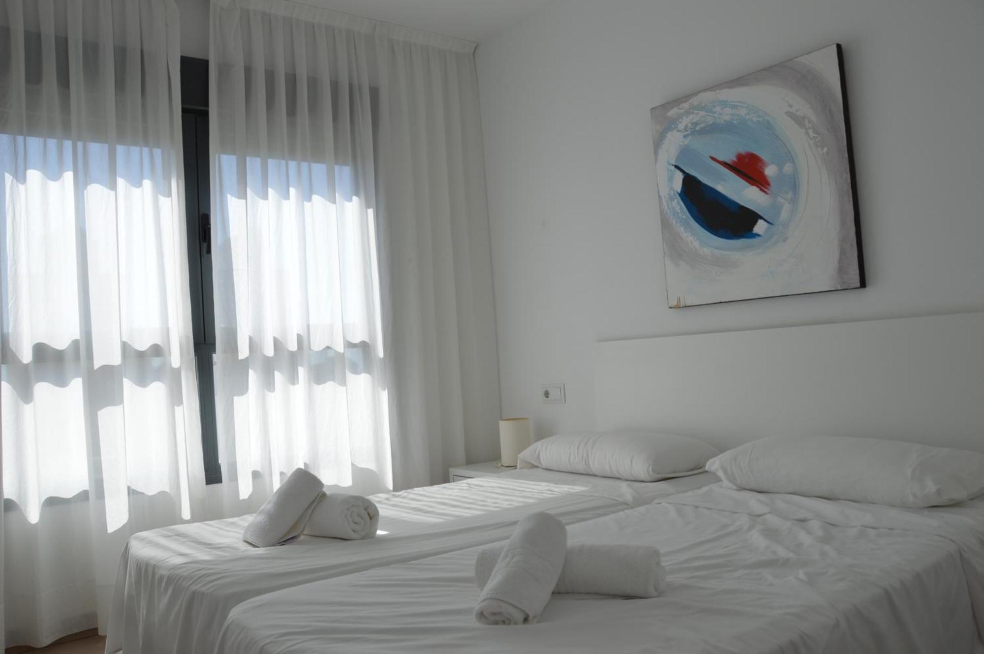 D'Oboe Marlovi Apt With Pool Бенидорм Екстериор снимка