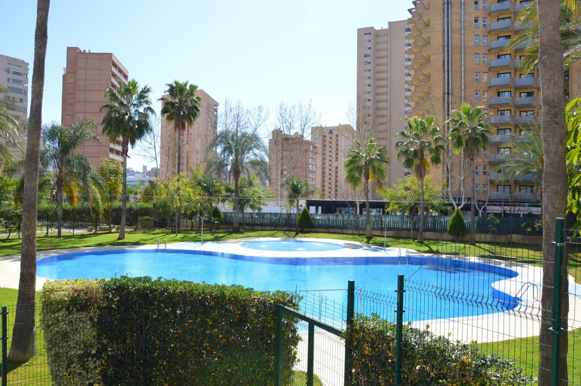 D'Oboe Marlovi Apt With Pool Бенидорм Екстериор снимка