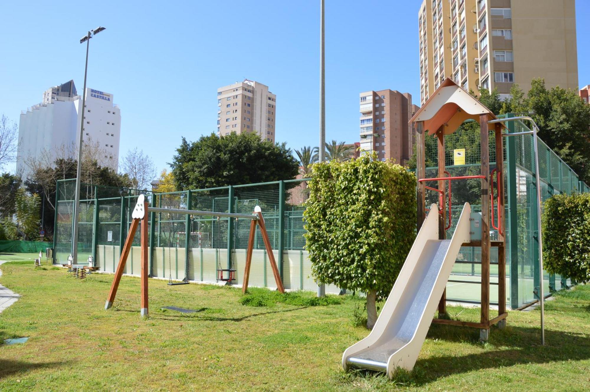 D'Oboe Marlovi Apt With Pool Бенидорм Екстериор снимка