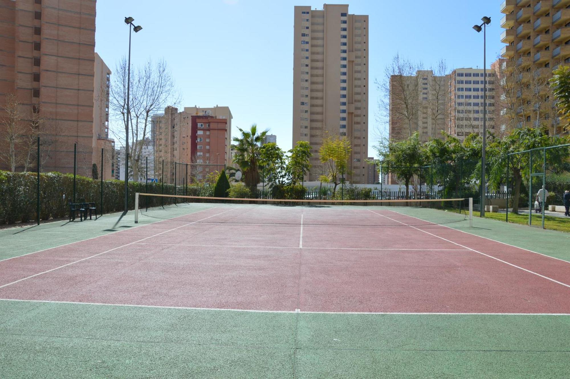 D'Oboe Marlovi Apt With Pool Бенидорм Екстериор снимка