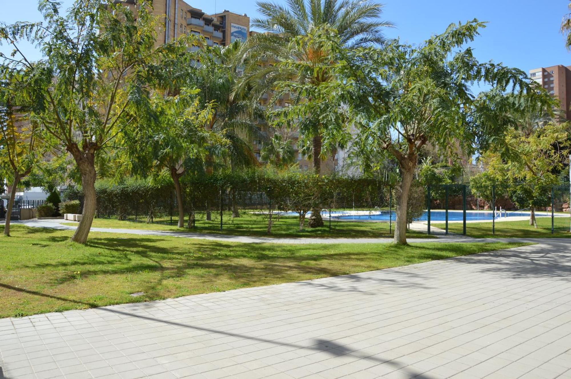 D'Oboe Marlovi Apt With Pool Бенидорм Екстериор снимка